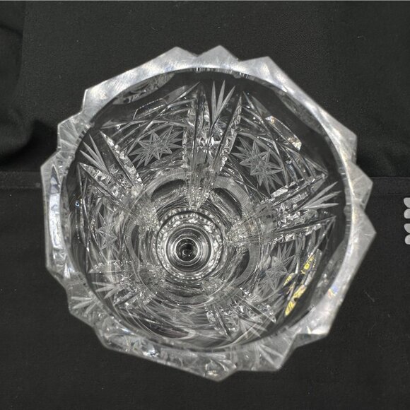 Vintage European Cut Crystal Pedestal Starburst Vase 8.25 Inch - Picture 8 of 10